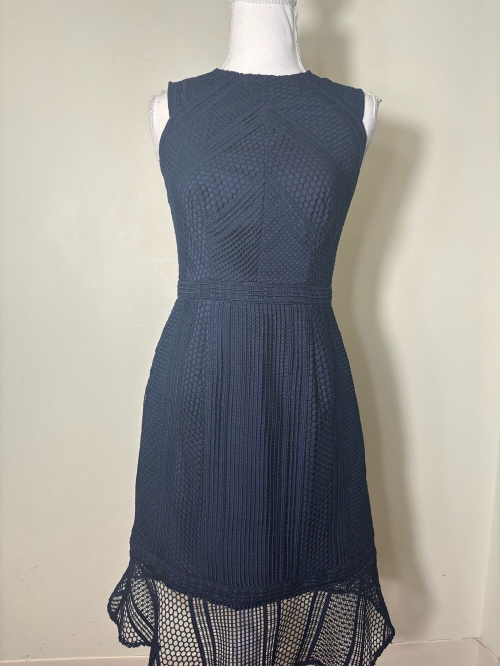 Marie Oliver Navy Net Overlay Fitted Dress Sz 2